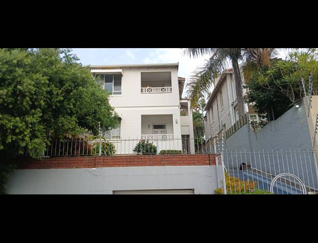 3 BEDROOM MAISONETTE RENTED IN WINDERMERE